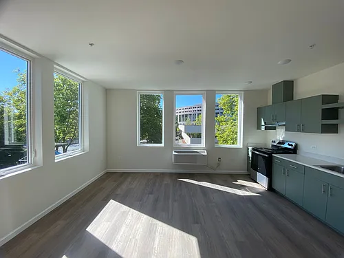 Floor plan 412