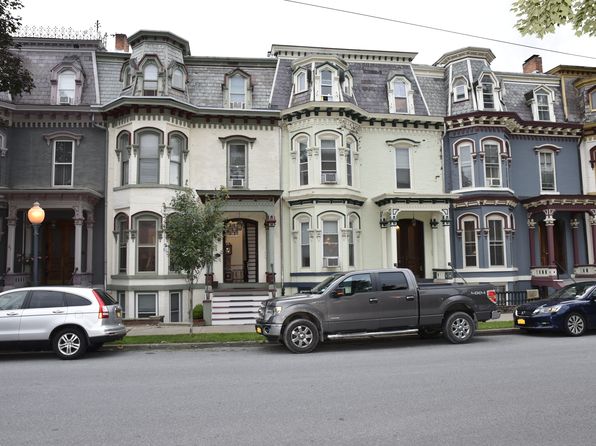27 Clinton St APT 1