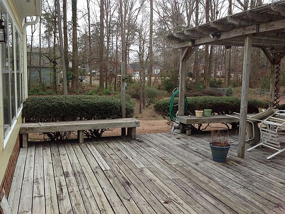 5th image of 2405 Sparre Dr