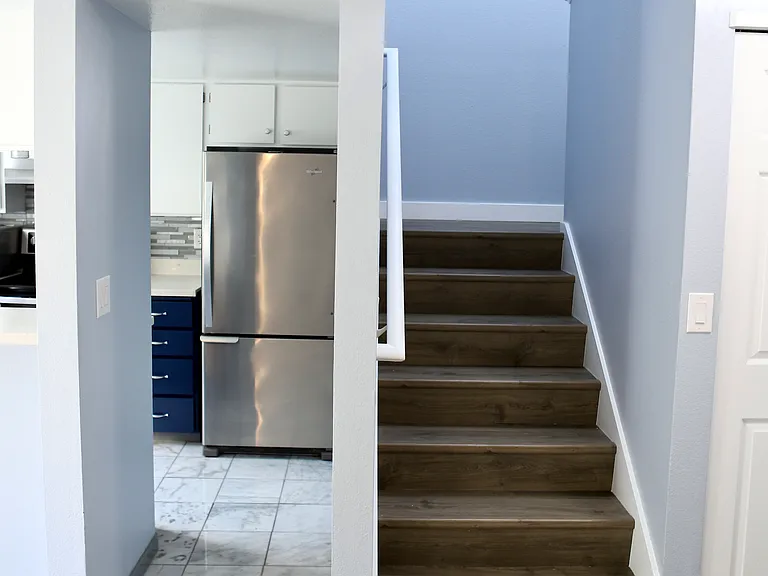 1515 E Union St #304 — Photo 6