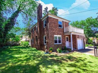 4612 Jayson Ave, Great Neck, NY 11020