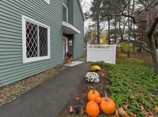 13 Leaf Rd, Delmar, NY 12054