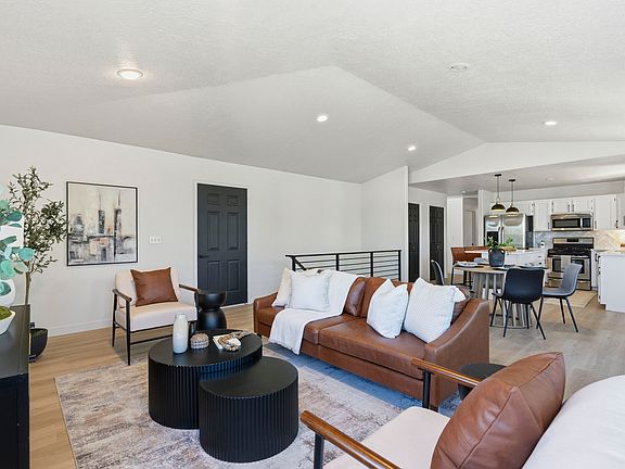 5th image of 2460 Allison Way