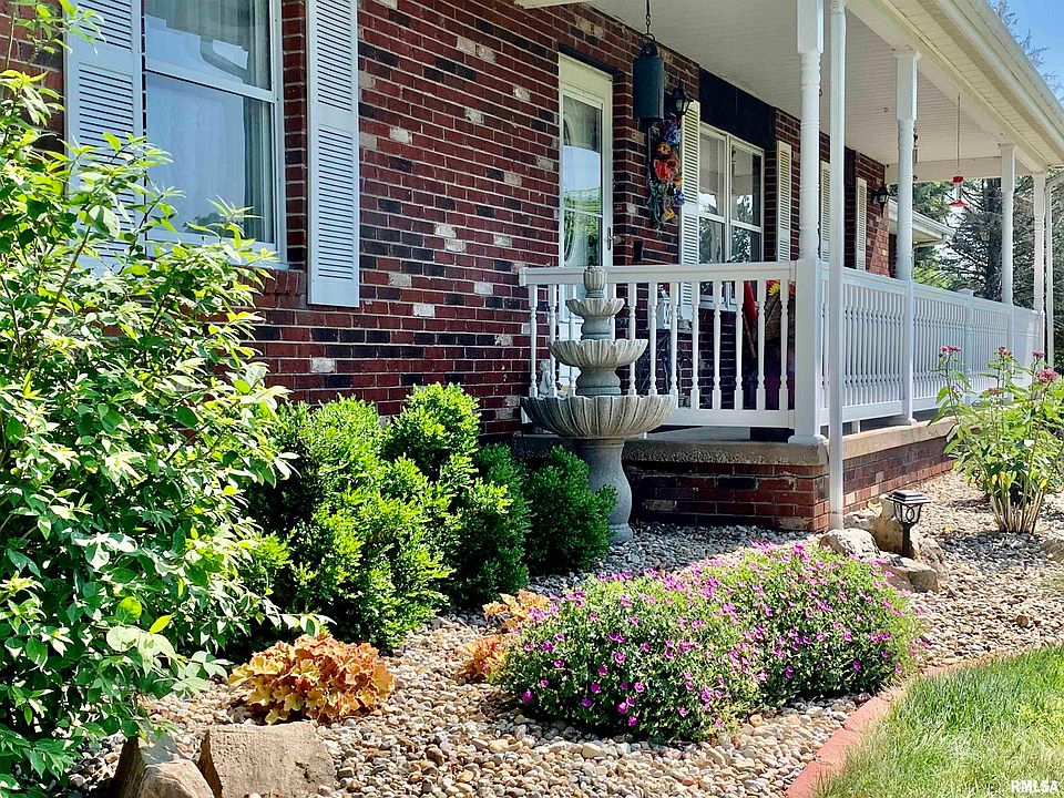 1649 Wolf Rd, Chapin, IL 62628 Zillow