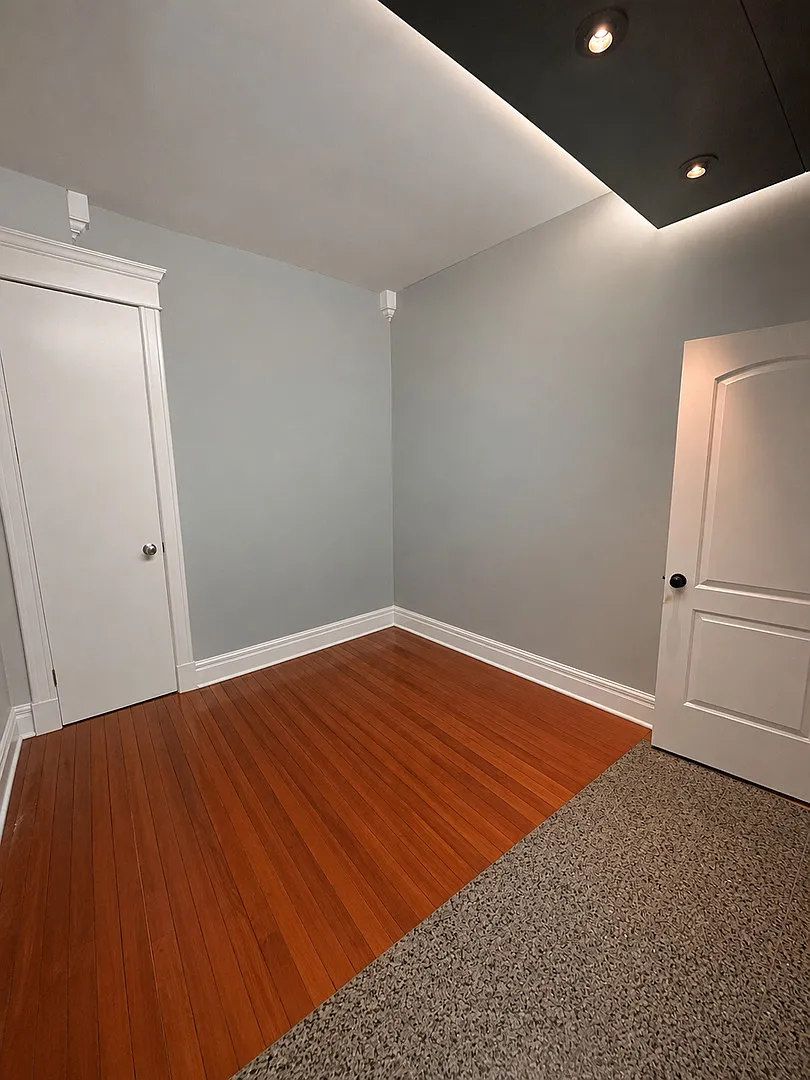 2 bed, 560 sqft, $2,800 — Photo 4