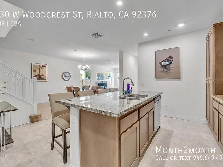 630 W Woodcrest St — Photo 15