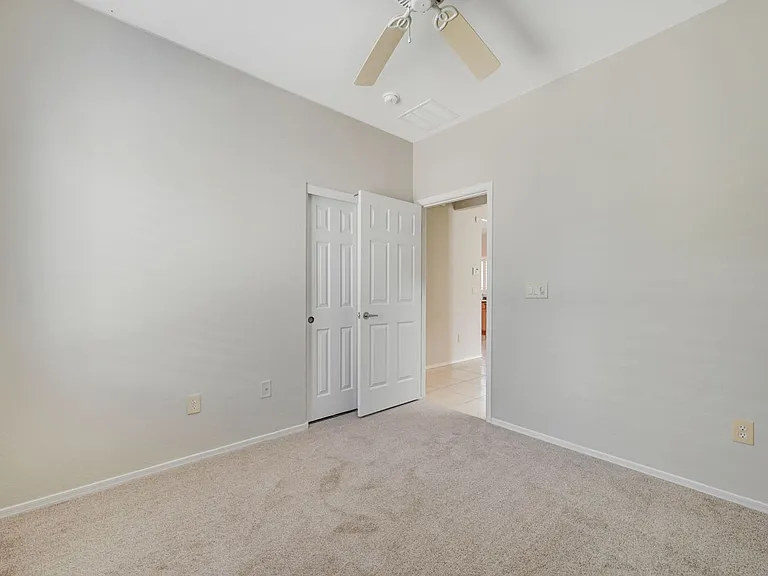 7925 Fantail Dr — Photo 32