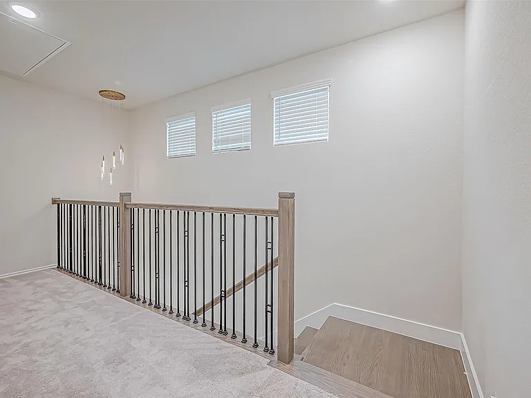 10511 Blankiet Ln — Photo 23