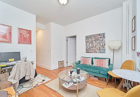 3rd image of 309 5th St #B