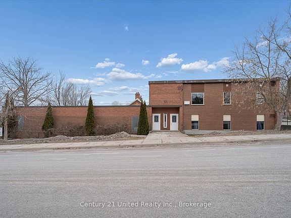 2nd image of 1027 Willcox St #201