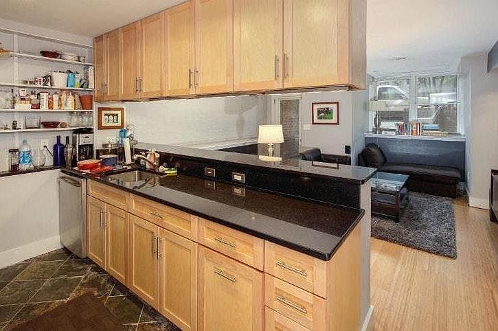 Living Room/Kitchen