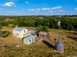 5917 Pecan Creek Rd, Fredericksburg, TX 78624