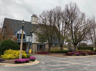 55 Ruffled Feathers Dr, Lemont, IL 60439