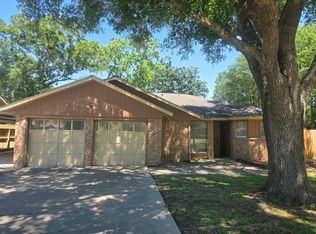 5006 Timber Ridge St, Baytown, TX 77521