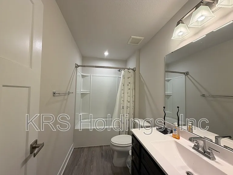 1730 Watershed Ct — Photo 9