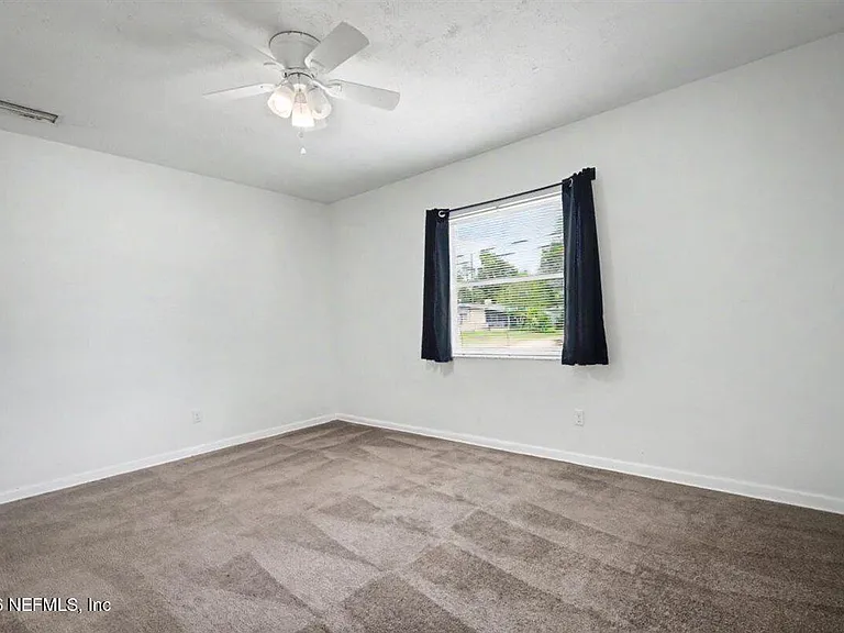 6216 Suwanee Rd — Photo 25