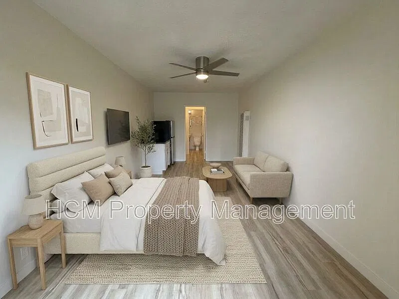 Studio, 1.0 bath, $1,395 — Photo 1