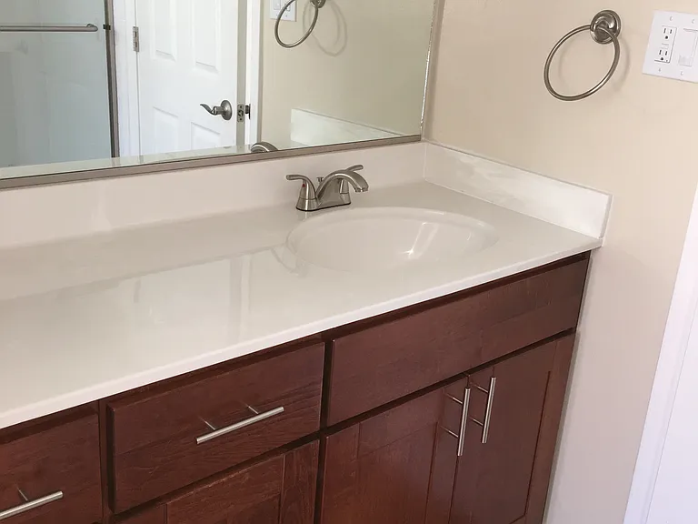 825 Menlo Ave #F — Photo 10