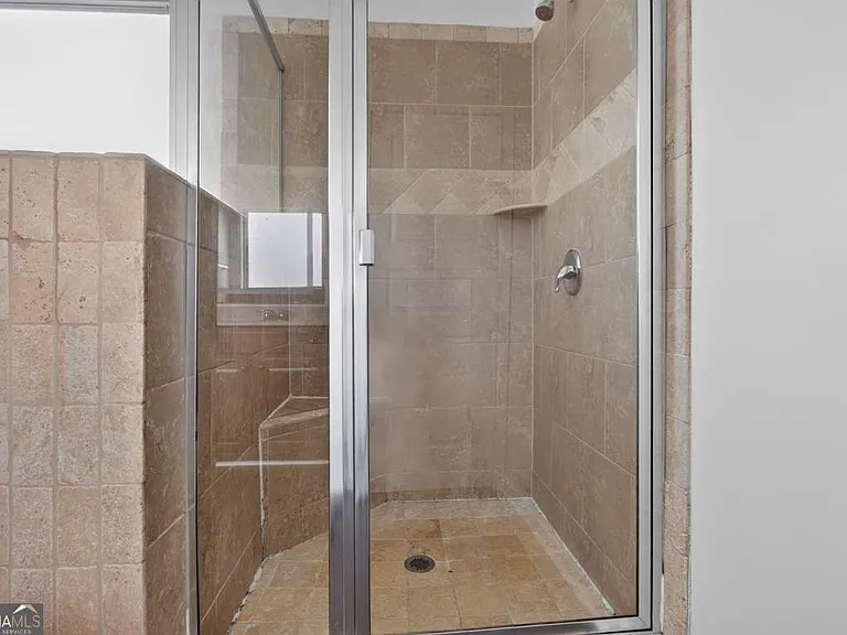 2210 Apple Orchard Way — Photo 32