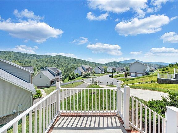 2nd image of 4290 Campbell View Ln