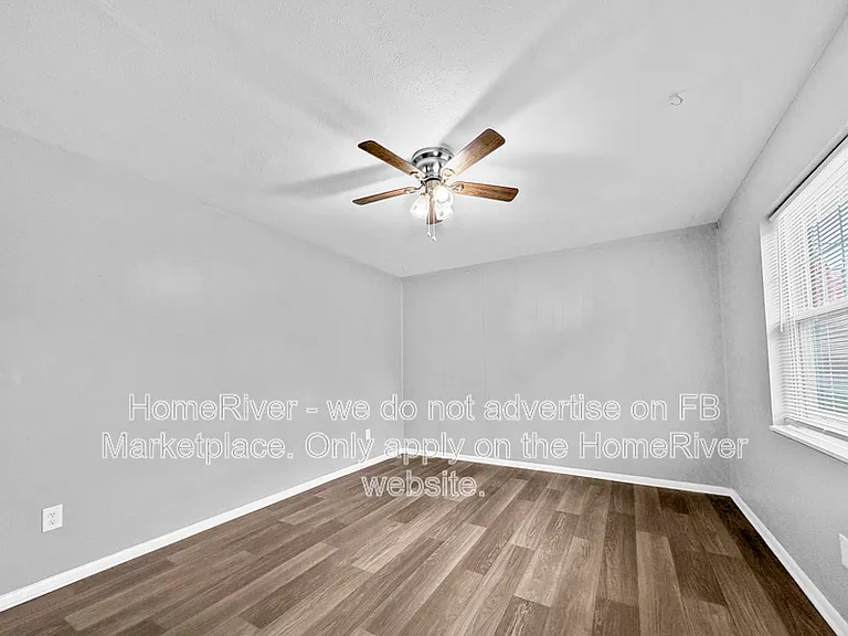 2514 Tavistock Ct — Photo 3