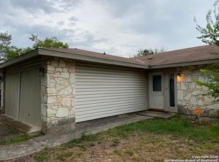 2906 Wishing Lake Dr, San Antonio, TX 78222
