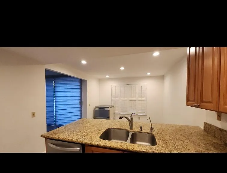 1126 Whitewater Dr — Photo 7