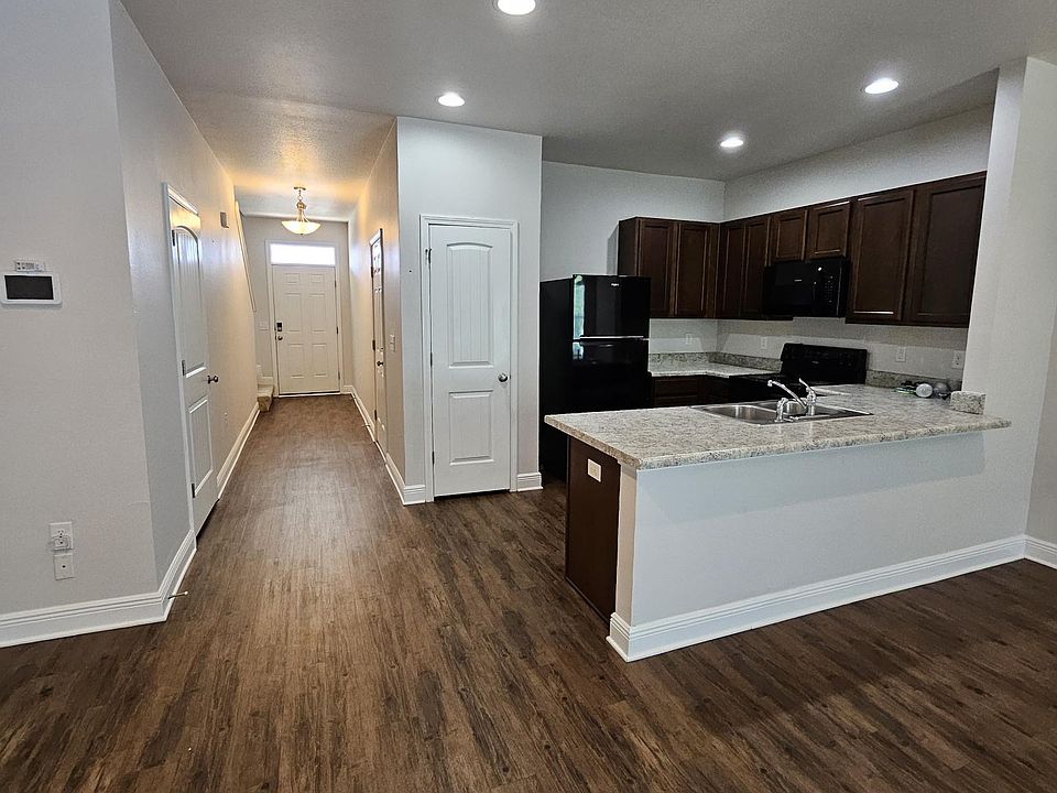 1st image of 5916 Callaway Cir #5916