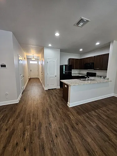 5916 Callaway Cir #5916 Photo 1