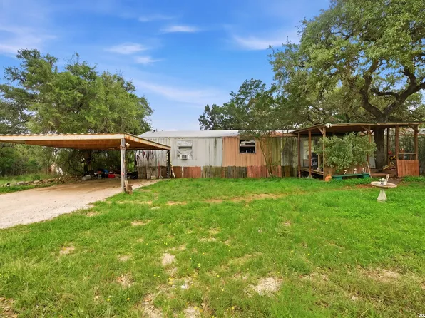 329 WESTMINISTER SQ, Canyon Lake, TX 78133