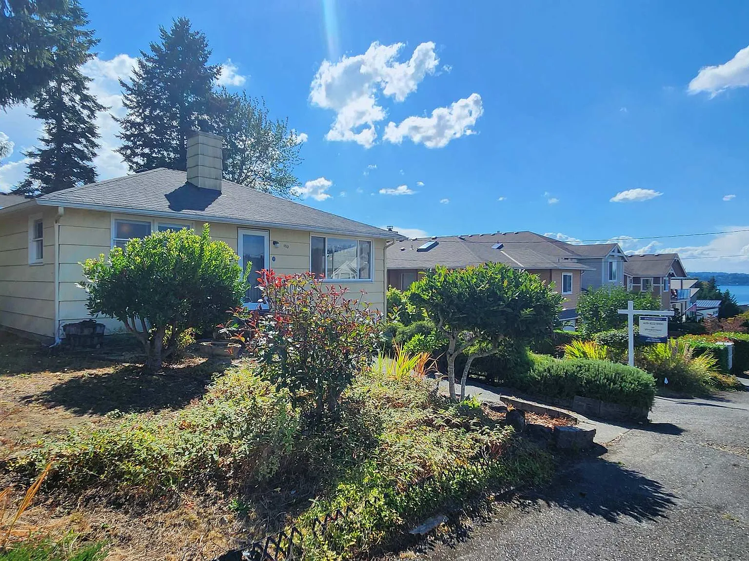 2 bed, 920 sqft, $3,500 — Photo 3