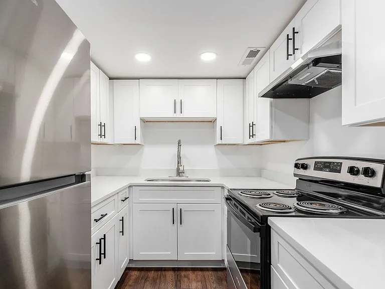 45 Governor Pl — Photo 5