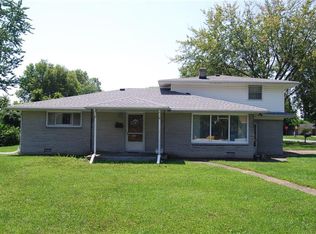 207 Mulberry Rd, Chesterfield, IN 46017