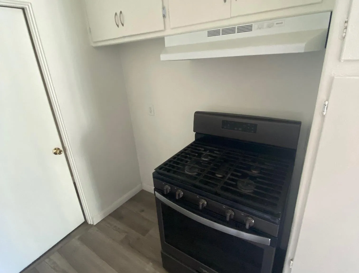 1 bed, $1,850 — Photo 4