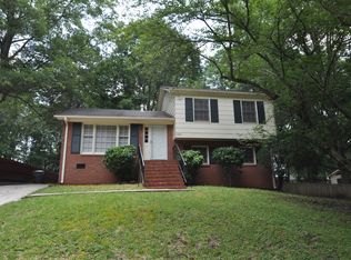 6828 Elm Forest Dr, Charlotte, NC