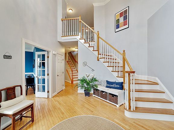 2nd image of 111 Windy Hollow Dr