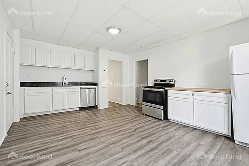 17 Wachusett St Photo 1