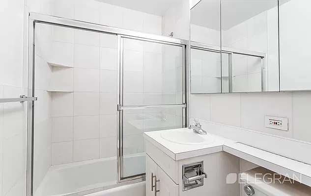 Rented by Elegran | media 7