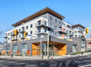 1102 Esquimalt Rd #410, Esquimalt, BC V9A3N3