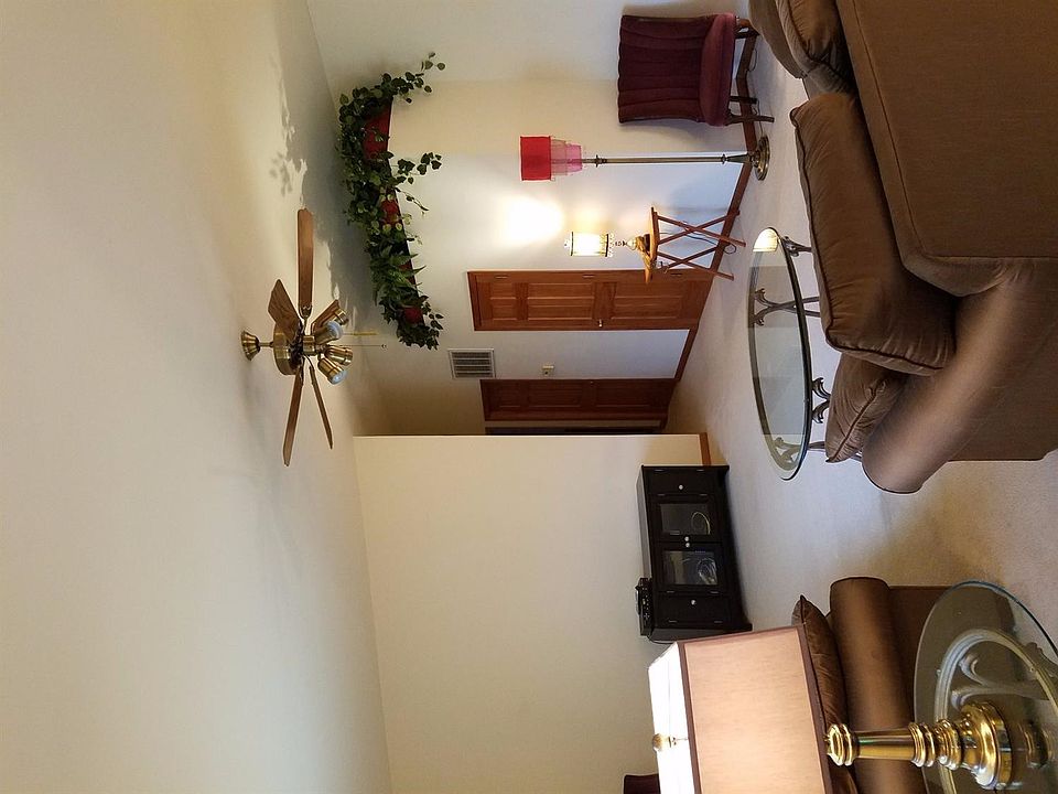 2nd image of 5660 Buttercup Ave