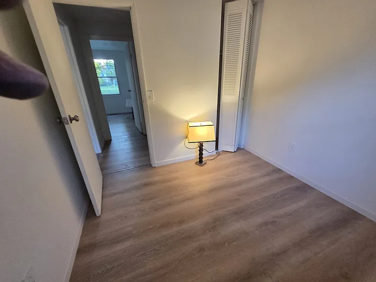 735 Southbriar Rd — Photo 8