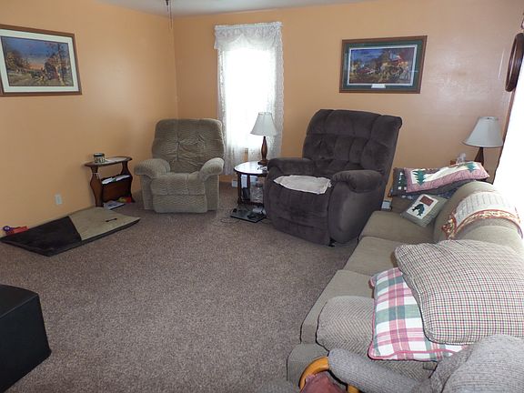 5th image of 3709 Seger Ave