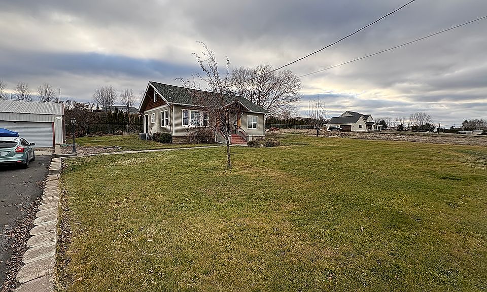 1st image of 11308 Tieton Dr