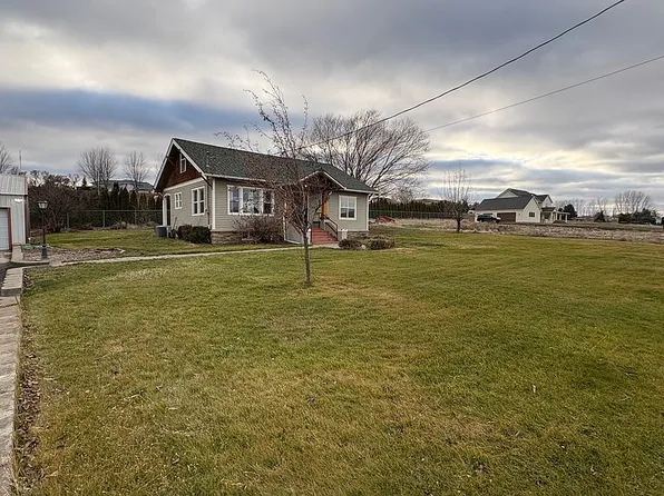11308 Tieton Dr, Yakima, WA 98908