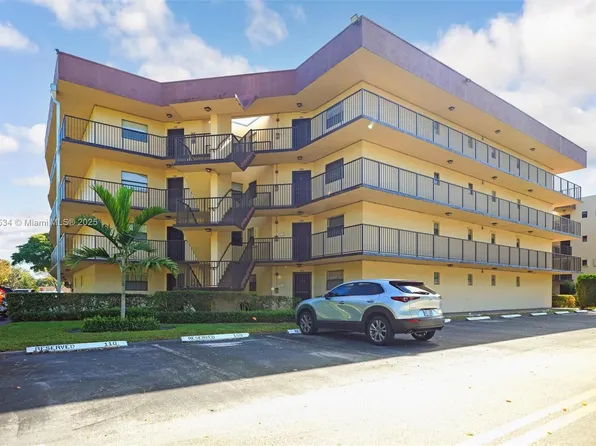 6855 W Broward Blvd APT 304, Plantation, FL 33317