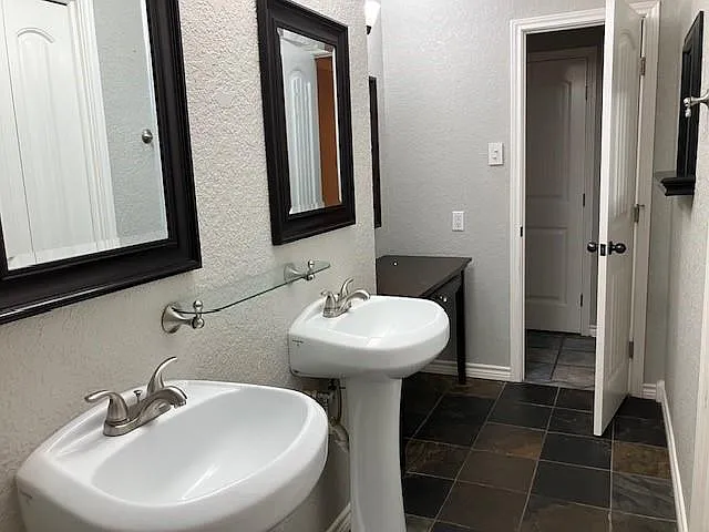 111 Shadylyn Dr — Photo 13