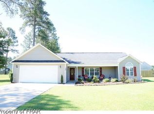 1385 Single Tree Ln, Raeford, NC 28376
