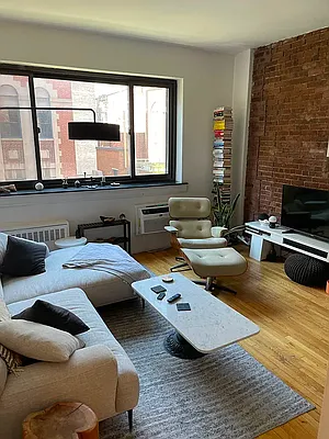 Rented by MOTION New York | media 1