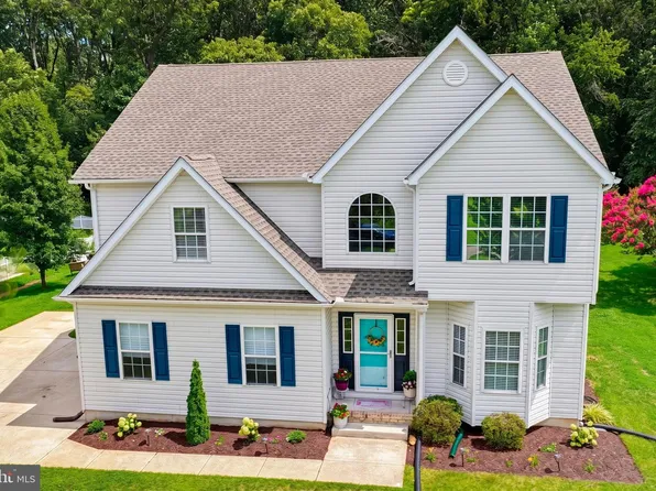 379 Fieldbrook Dr, Magnolia, DE 19962