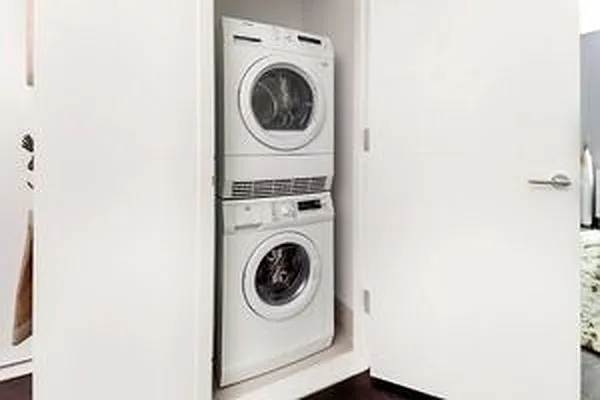 Rented by PWV Acquisitions | media 8